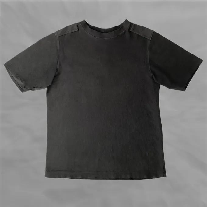 Hand sewn piece 32